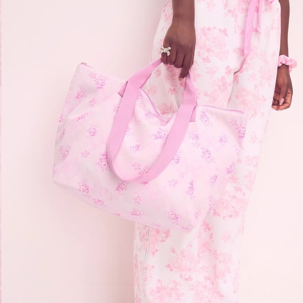 PINK X LoveShackFancy Tote Bag Pink Floral Beaux Icons Regular NWT - Picture 3 of 4